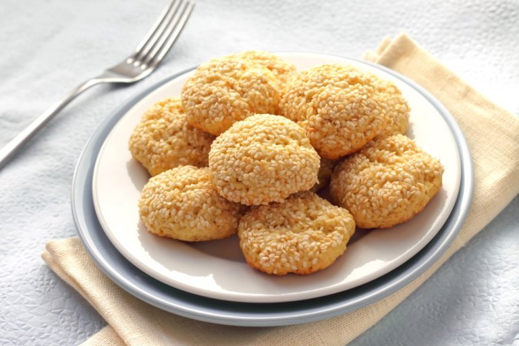 Sesame Cookies