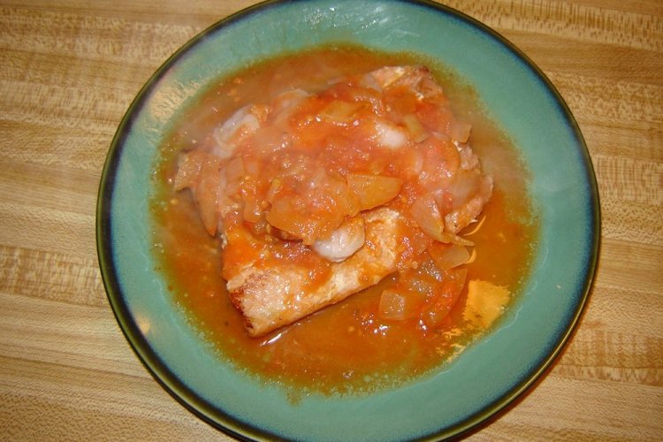 Stewed Fish Roe in Tomato Sauce