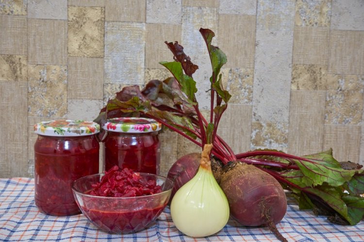 Borscht for Winter in Jars