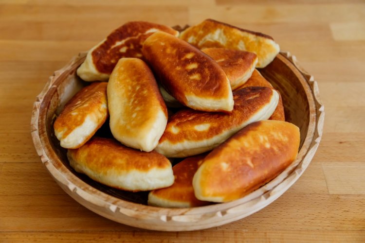 Fried Sorrel Pies