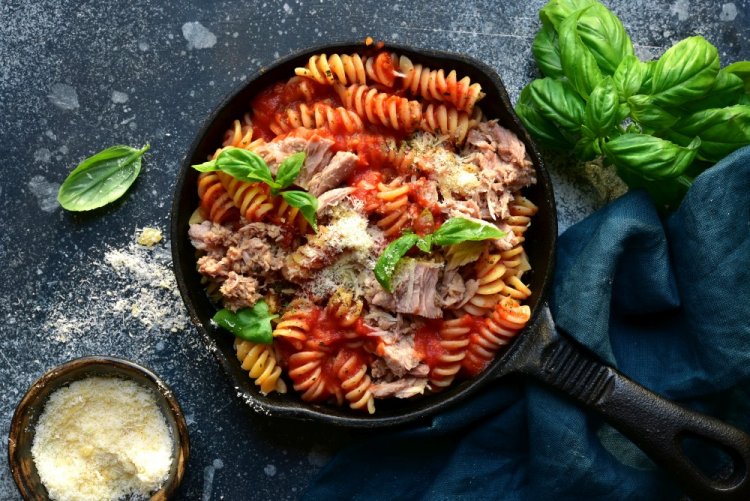 Pasta with Canned Tuna