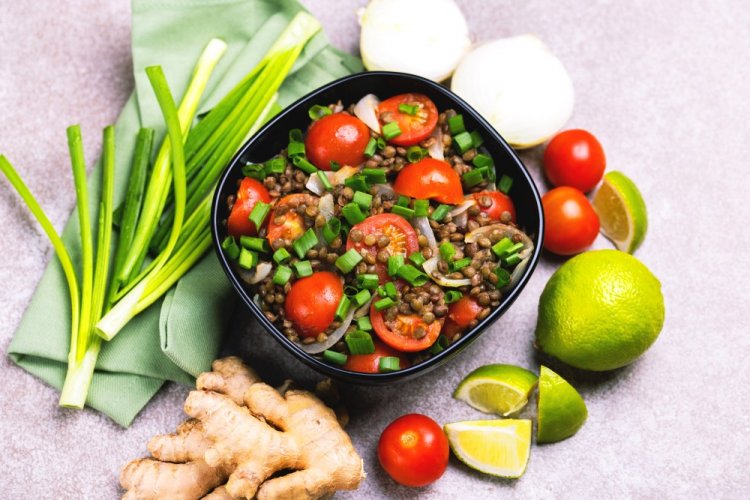 Ensalada rápida de lentejas enlatadas