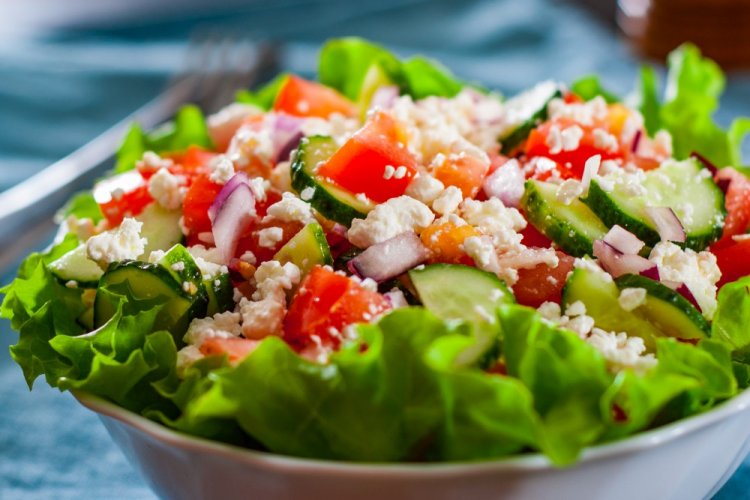 Ensalada de requesón y tomates