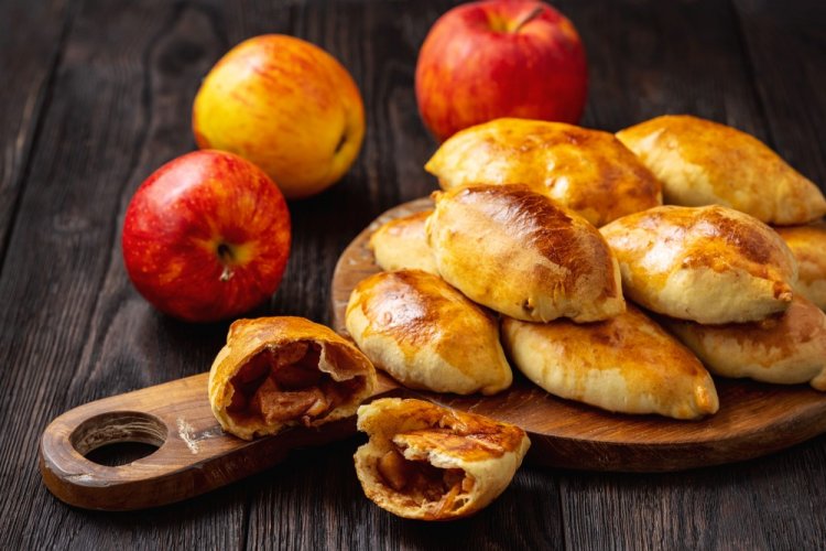 Sweet Apple Pies