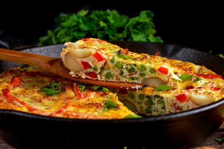 Air Fryer Omelet with Vegetables and Cheese