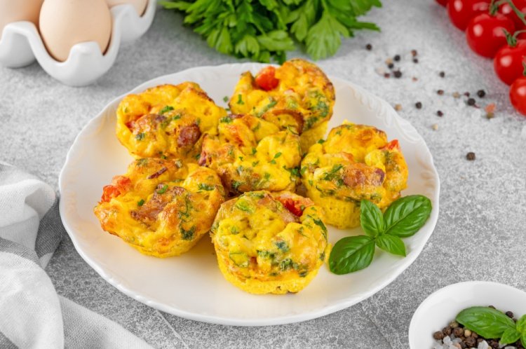 Air Fryer Omelet with Sausage and Cheese