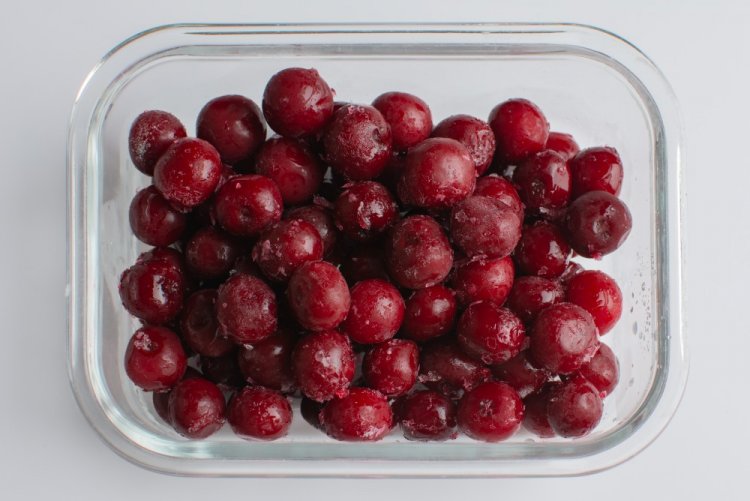 Frozen Cherries in Sugar Syrup for Winter