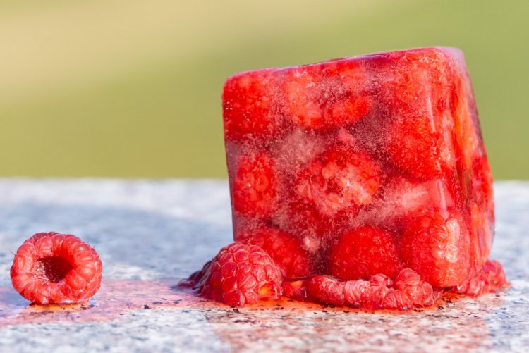 Frambuesas congeladas en su propio jugo