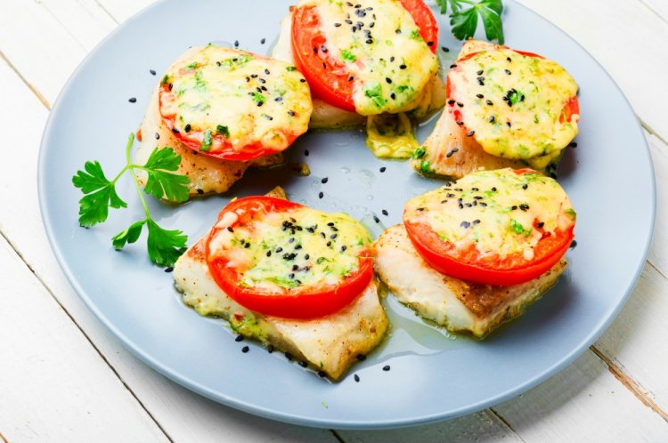 Pollock with Tomatoes and Mozzarella in an Air Fryer