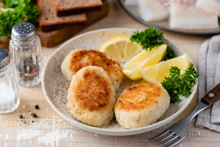 Pollock Fish Cakes in an Air Fryer