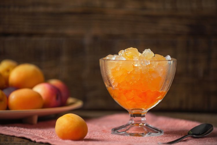 Frozen Apricot Jam for Winter