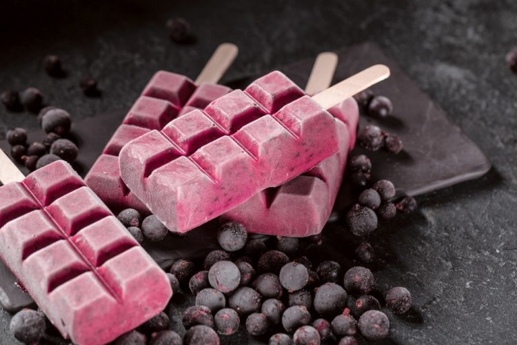 Frozen Black Currant Puree with Orange