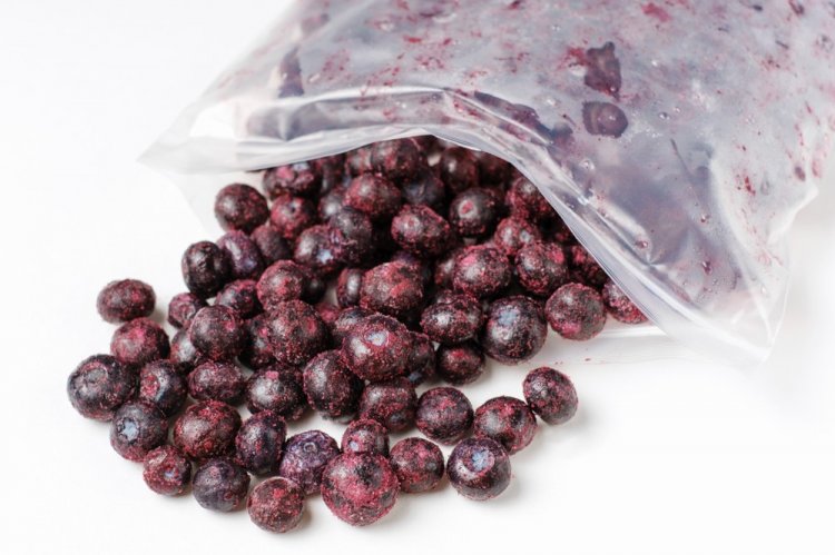Frozen Blueberries in Zip-Top Bags