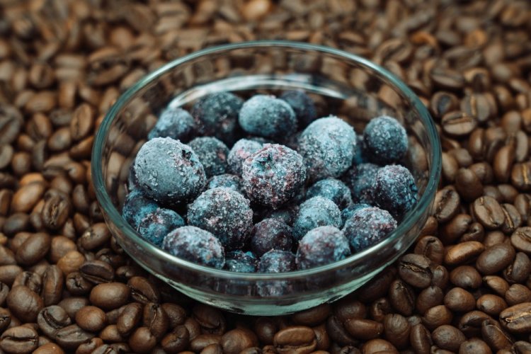 Frozen Blueberries with Sugar for Winter