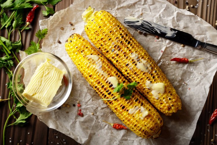 Baked Corn with Butter and Italian Herbs