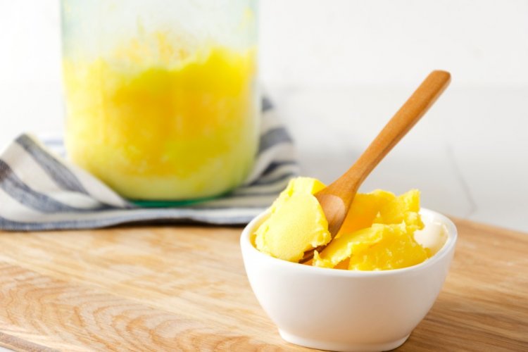 Ghee from 2.5 kg of Butter