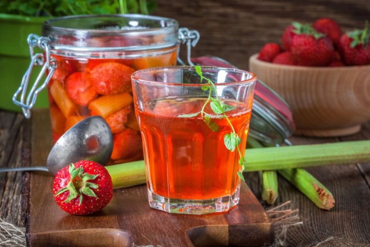 Orange, Rhubarb, and Strawberry Compote