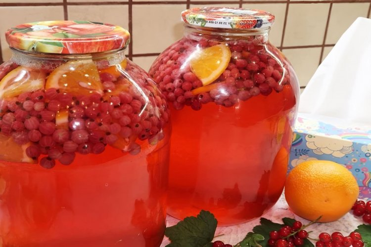 Orange and Currant Compote for Winter