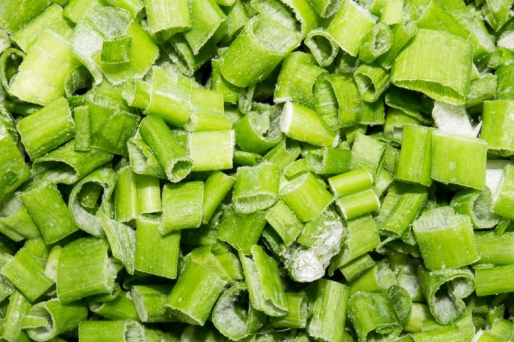 How to Freeze Chopped Green Onions