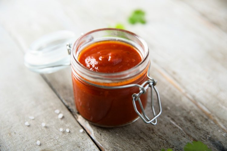 Krasnodar Sauce with Apple Cider Vinegar for Winter