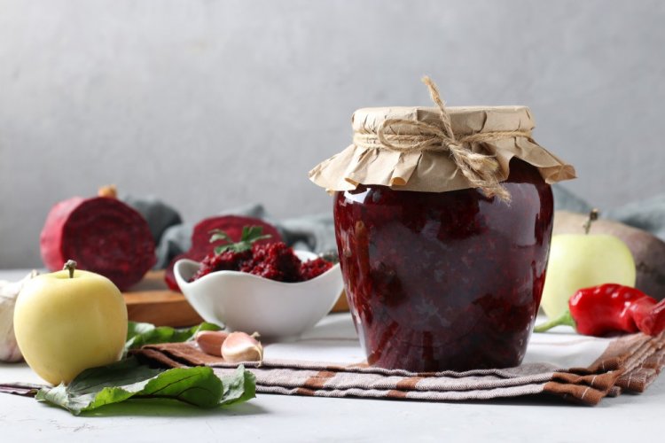Beetroot with Apples for Borsch in Winter