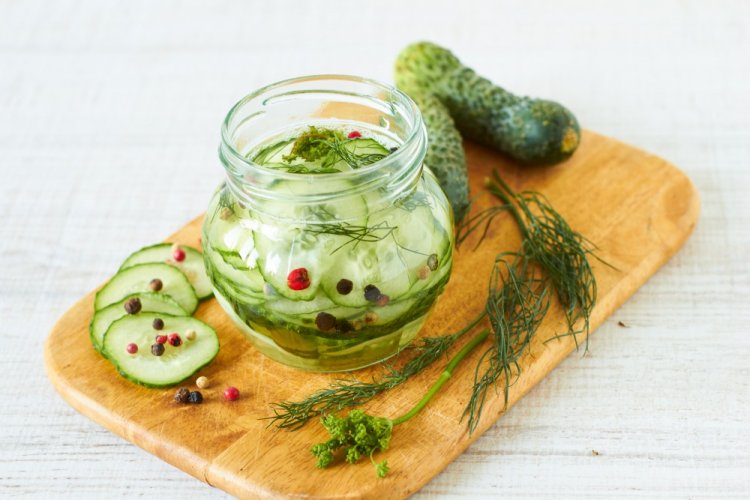 Cucumber, Dill, and Garlic Salad for Winter