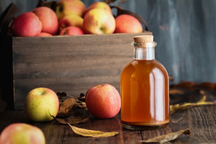 Vinegar from Grated Apples