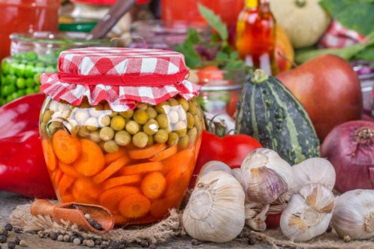 Canned Peas with Carrots