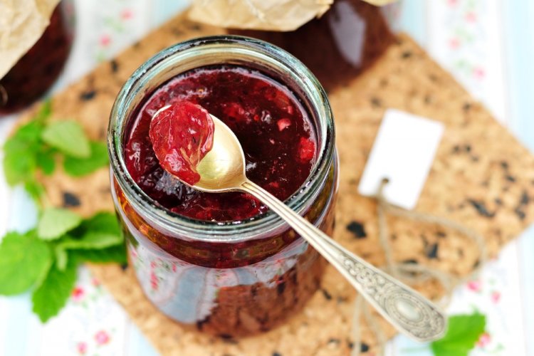Seedless Black Gooseberry Jam