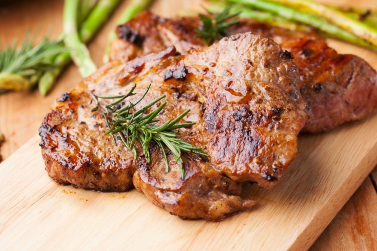 Pork Steak with Butter and Garlic