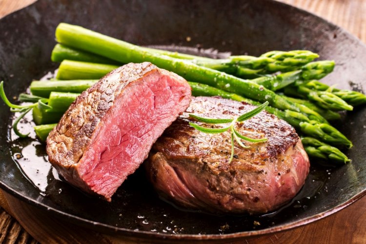 Pan-Seared Beef Steak with Spices