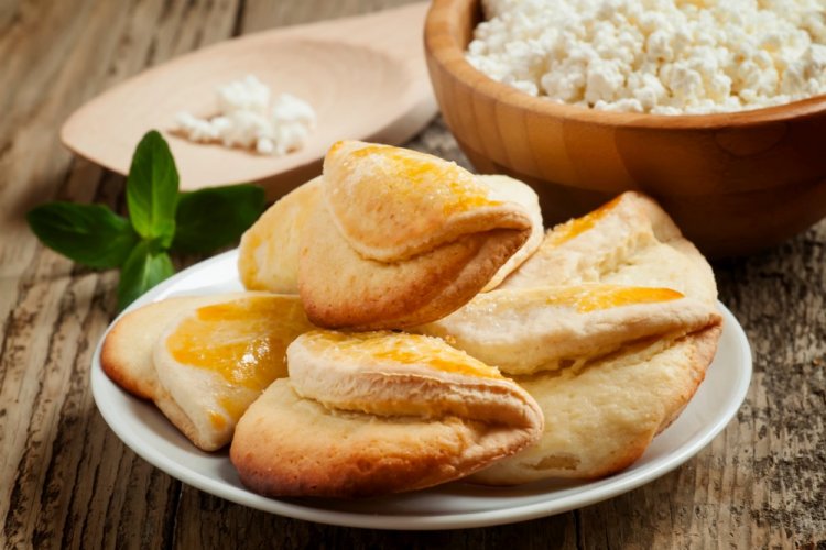 Sochniki with Cottage Cheese on Lard