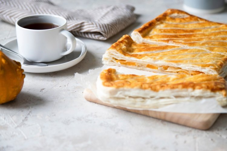 Puff Pastry Pie with Pumpkin