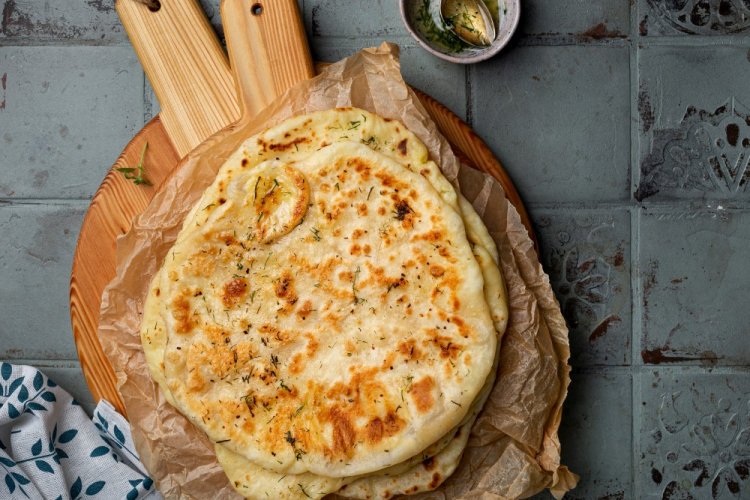 Skillet Flatbreads with Cheese and Herbs