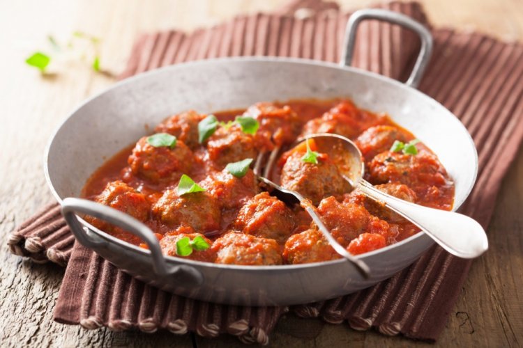 Meatballs in Tomato Sauce