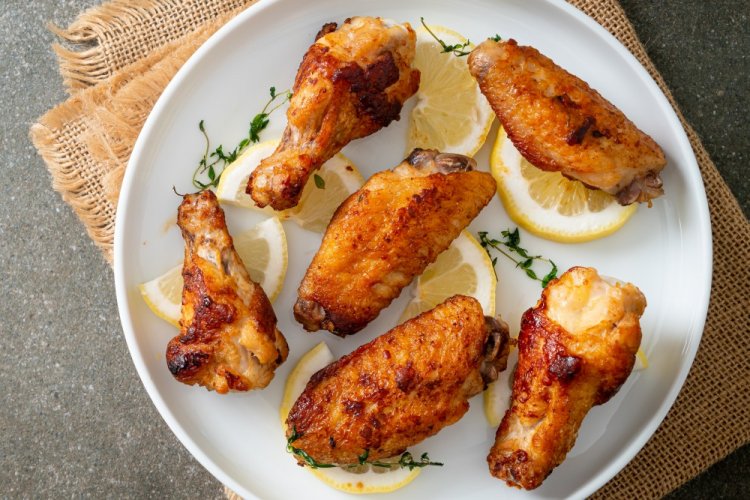 Crispy Wings in Sugar Glaze