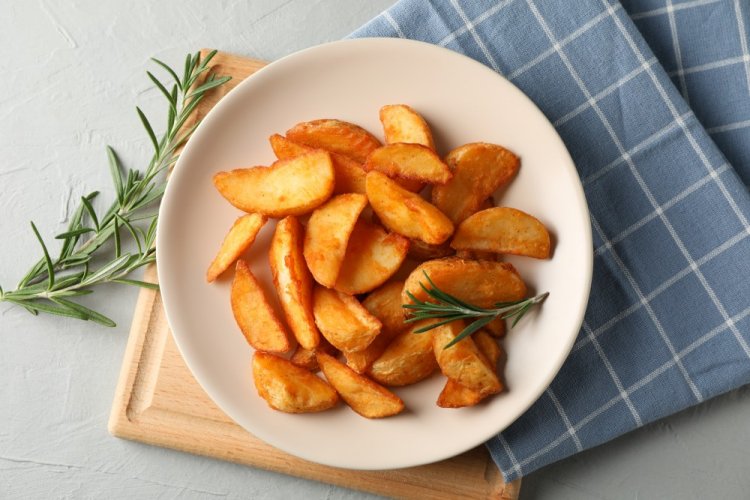 Crispy Potatoes with Aromatic Herbs