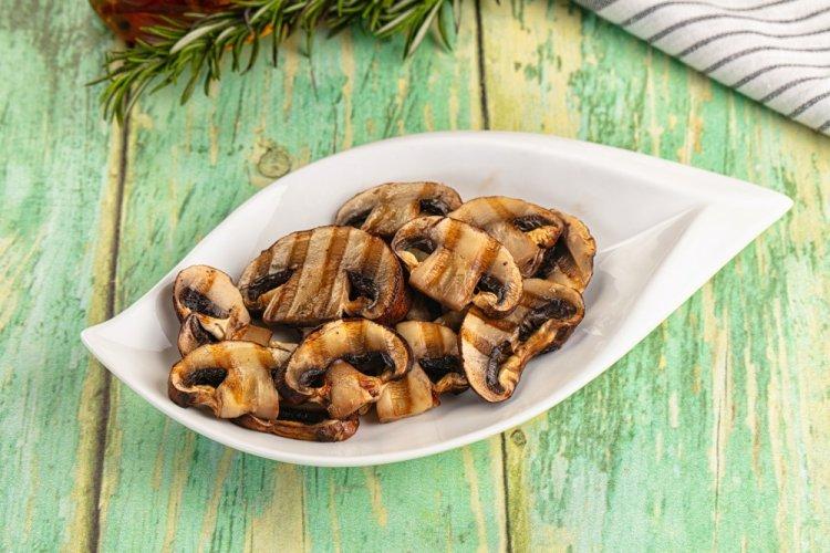 Grilled Mushrooms in Lemon Juice