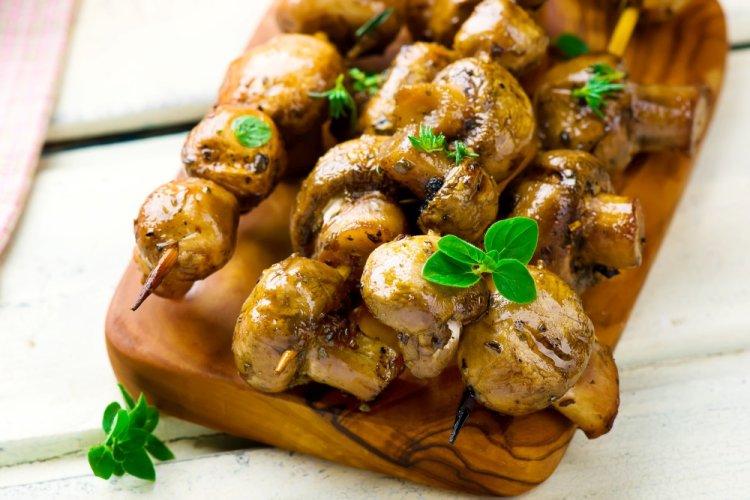 Grilled Mushrooms in Sour Cream