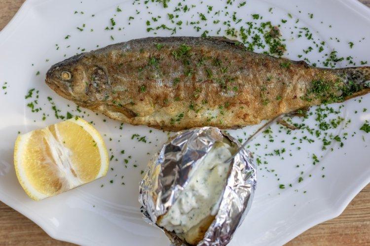 Trout Baked in a Roasting Bag