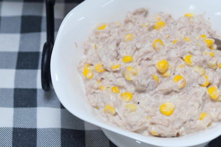 Salad with Corn and Sprats
