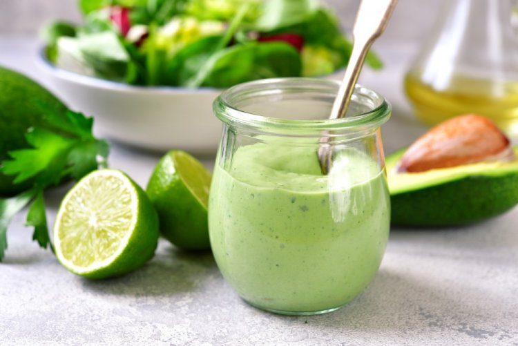 Mayonesa saludable de aguacate