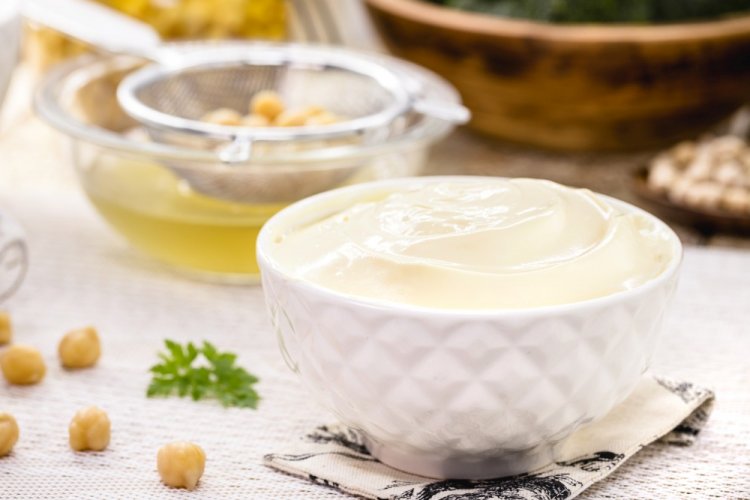 Mayonesa saludable de aquafaba