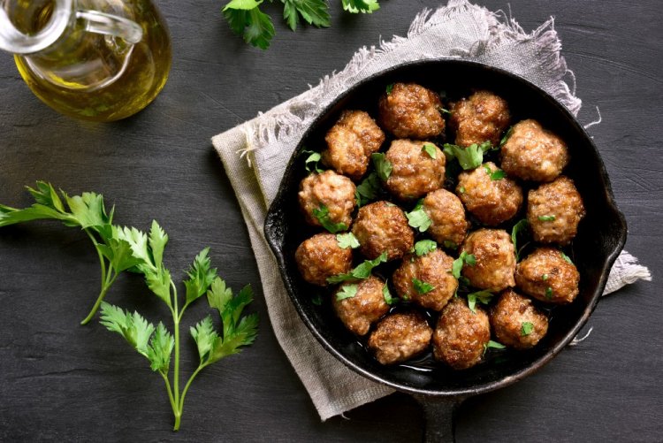 Classic Air Fryer Meatballs