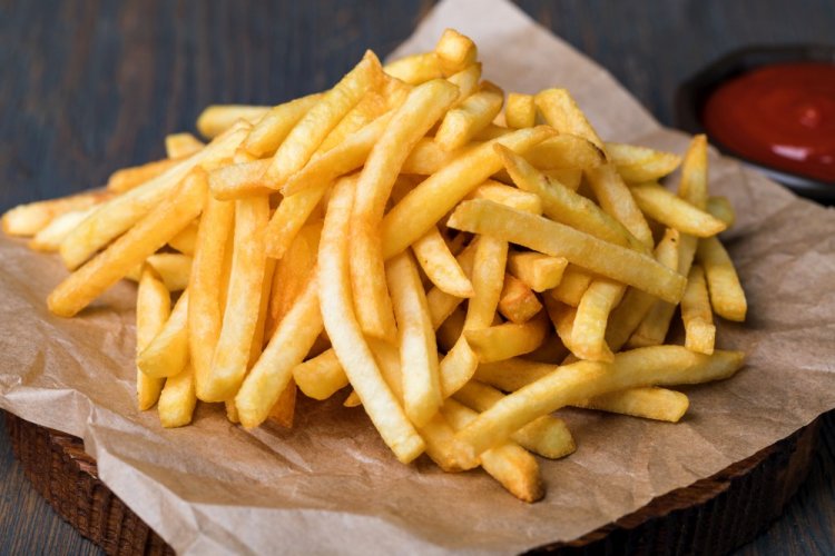 Frozen French Fries in the Air Fryer
