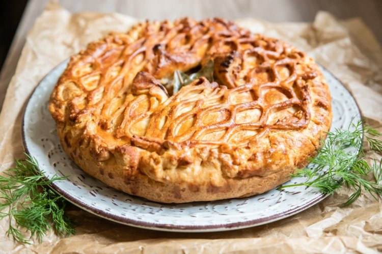 Kurnik (Chicken Pie) with Margarine