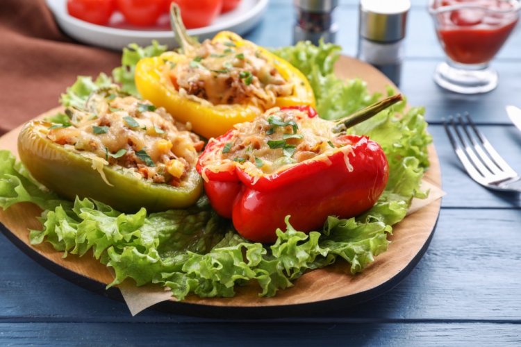 Stuffed Bell Peppers with Cheese