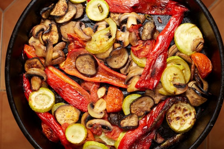 Vegetables with Mushrooms in the Oven