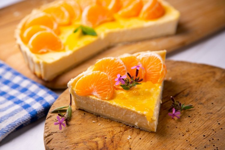 No-Bake Mandarin Cheesecake for New Year's