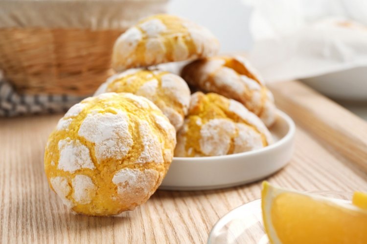 Cracked Lemon Cookies